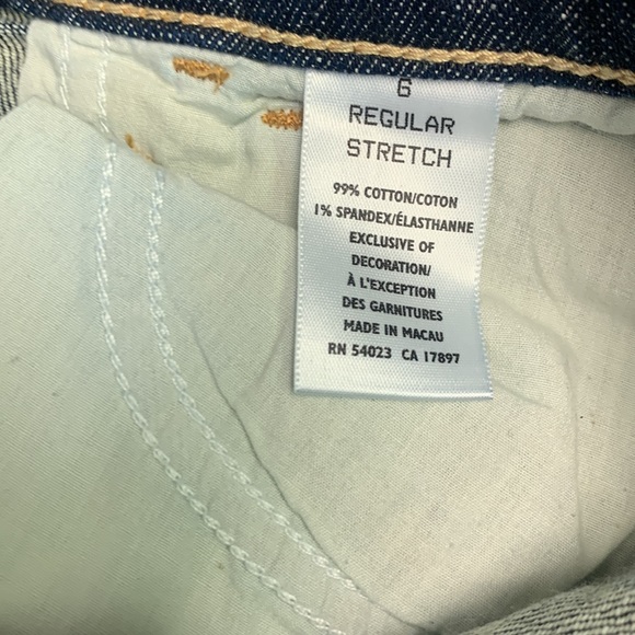 Old Navy Jeans - Picture 7 of 7